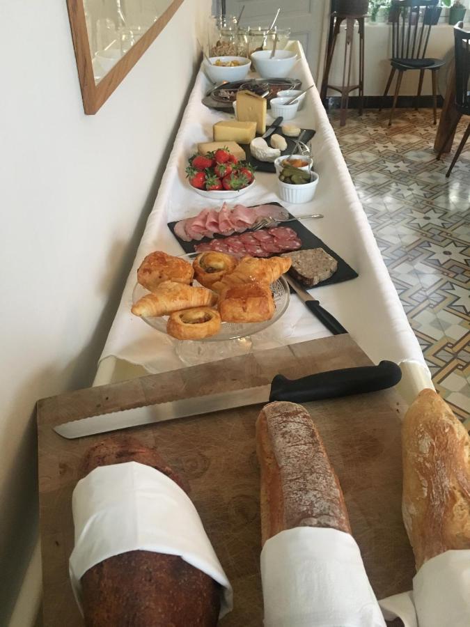 איל-סור-לה-סורג Maison Piloni מראה חיצוני תמונה